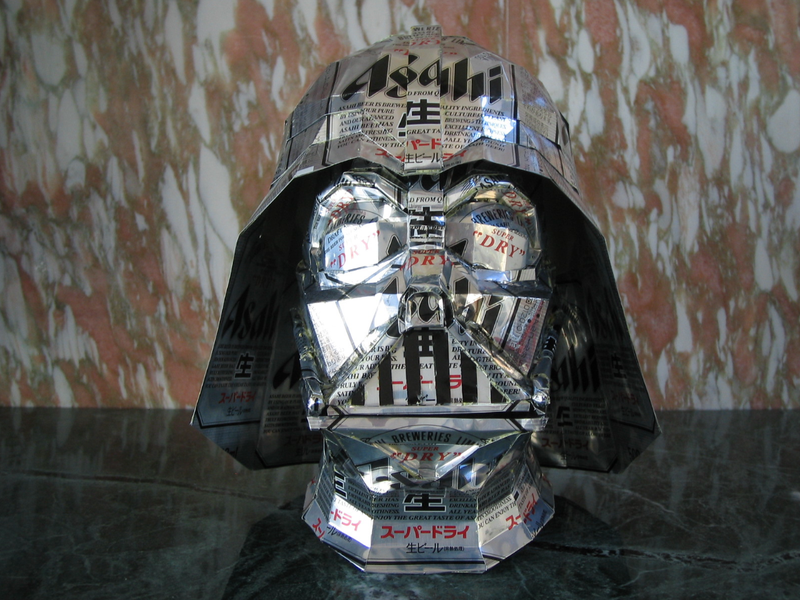 Illustration for article titled Japan's Amazing Drink Can Sculptures Will Melt Your Mind